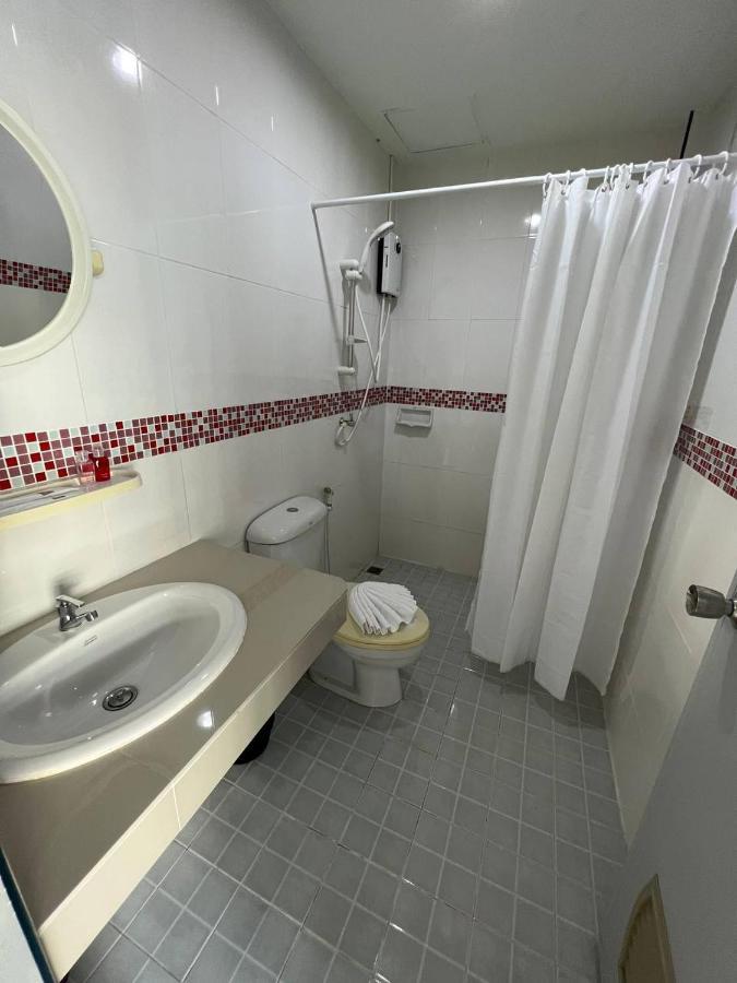 Miami Apartments Patong Luaran gambar